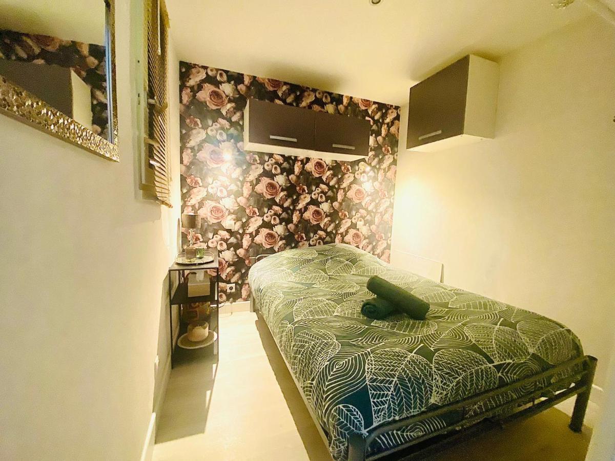 Appartement Proche Mer Avec Piscine Et Parking Fleury  Ngoại thất bức ảnh